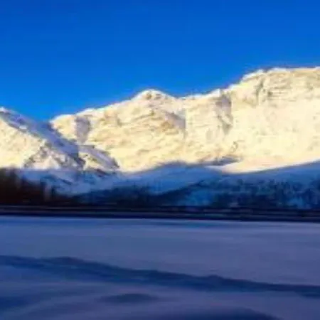 Casa Cervinia Shuss 2 *