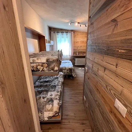 Apartamento Casa Cervinia Shuss 2 *