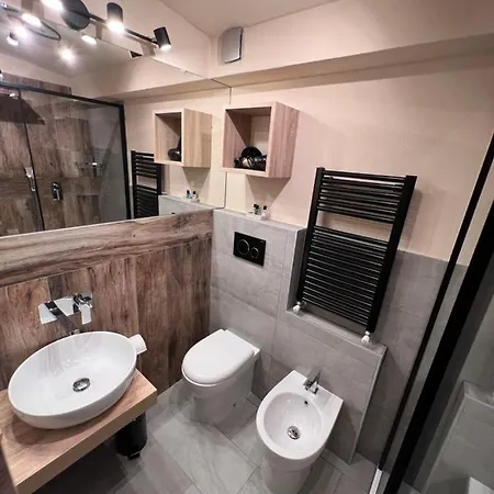 Apartamento Casa Cervinia Shuss 2 *